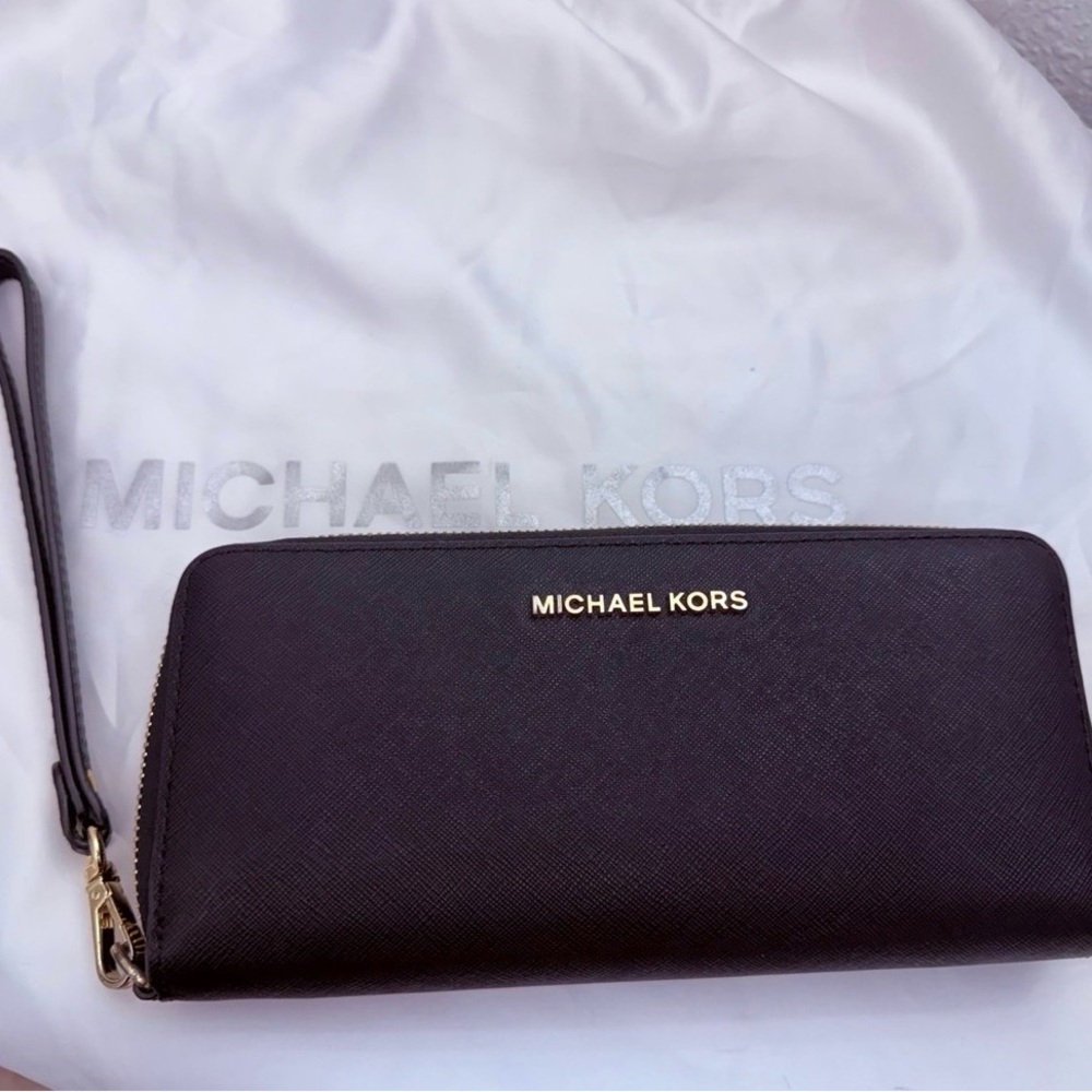 Michael Kors Black large Wristlet Wallet